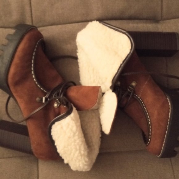 Shoes - Gorgeous Women's Platform Classy-Rugged Color Autumn Rust